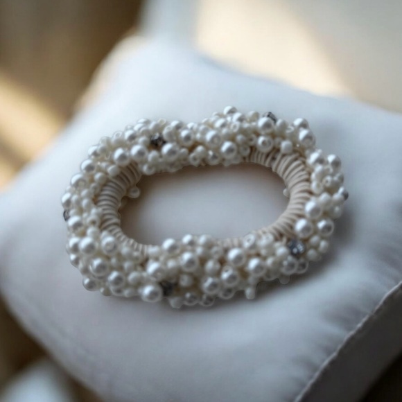 Vintage Accessories - $7 Add-On 💎Vintage Ivory Pearl and Rhinestone Hair Scrunchie